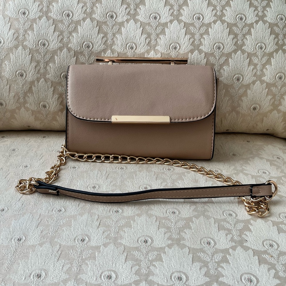 Nude Small Shoulder Purse
